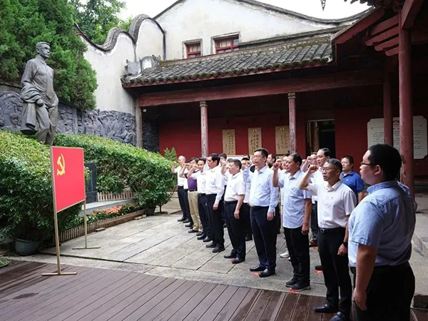 全国人大、福建省人大、宁德市人大常委会机关部分党员干部开展联合主题党日活动