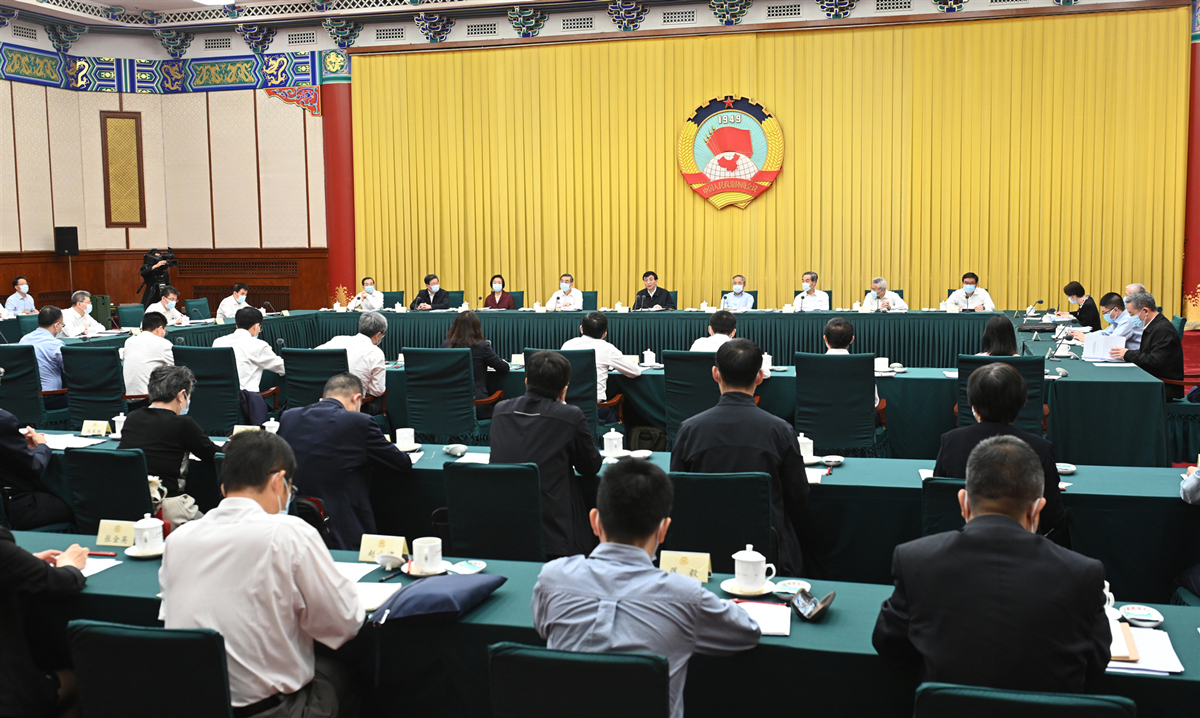 全国政协召开双周协商座谈会 围绕&ldquo;加强科学普及法治建设&rdquo;协商议政 王沪宁主持