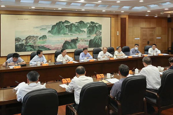 全国人大外事委调研组到江苏调研