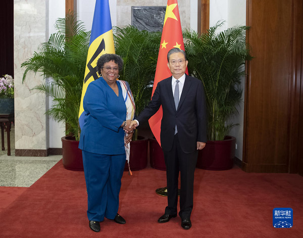 赵乐际分别会见巴巴多斯、新西兰、蒙古国、越南总理