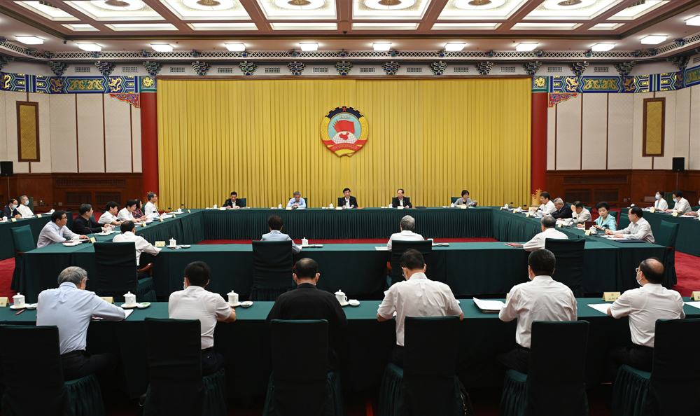 全国政协主席会议成员务虚会在京召开 王沪宁主持并讲话