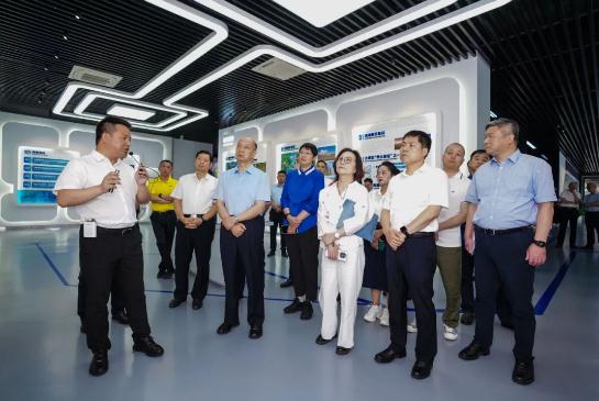 台湾省第十四届全国人大代表到绍兴调研