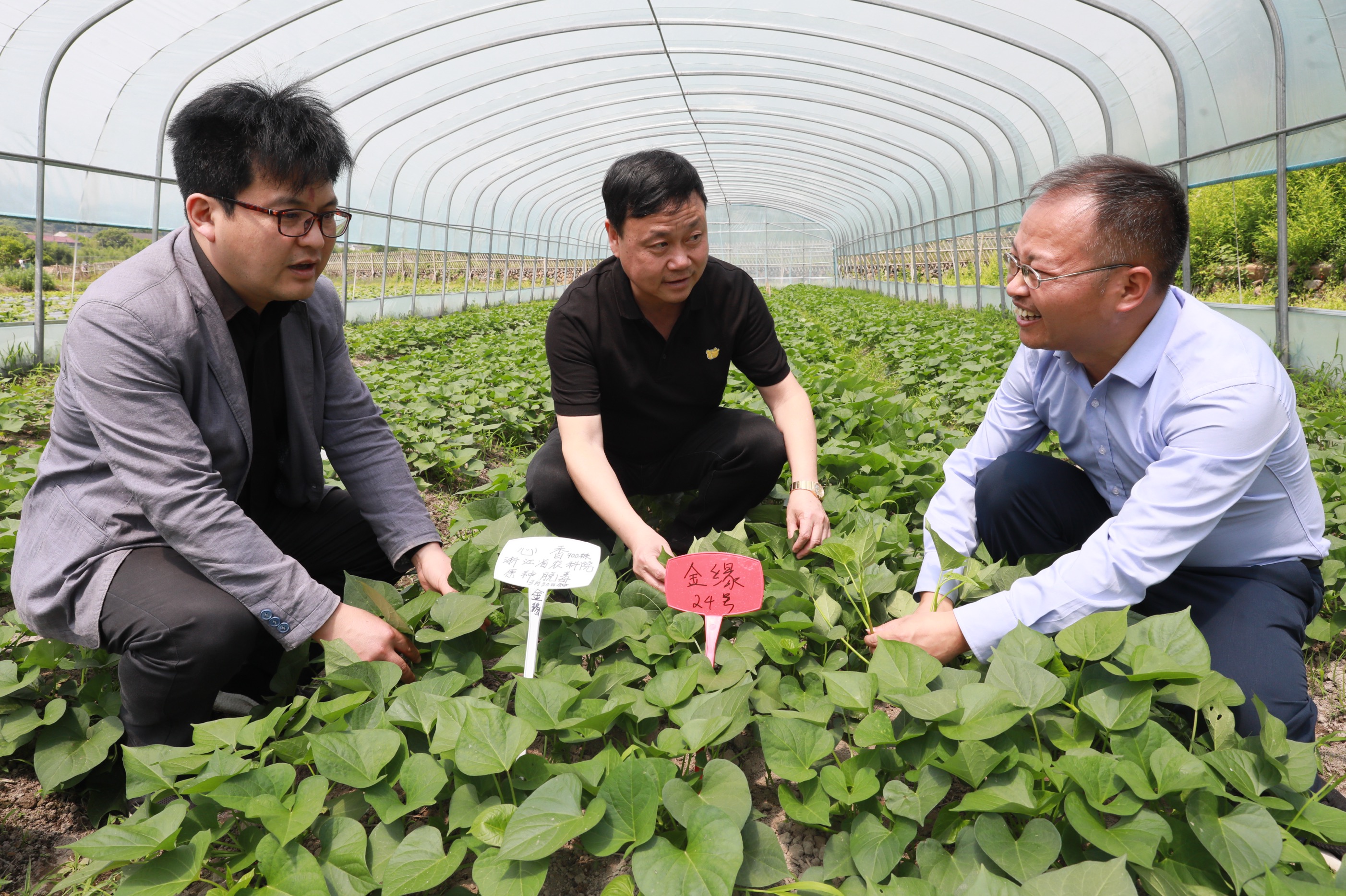 宁波市奉化区人大：&ldquo;周一夜访&rdquo;解民忧 履职为民不打烊