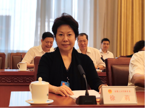 香港全国人大代表应邀列席十四届全国人大常委会第五次会议