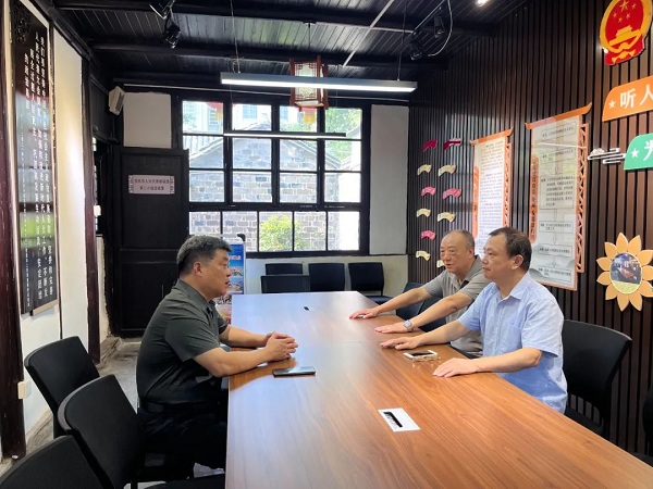 基层民主就要&ldquo;沾泥土&rdquo;