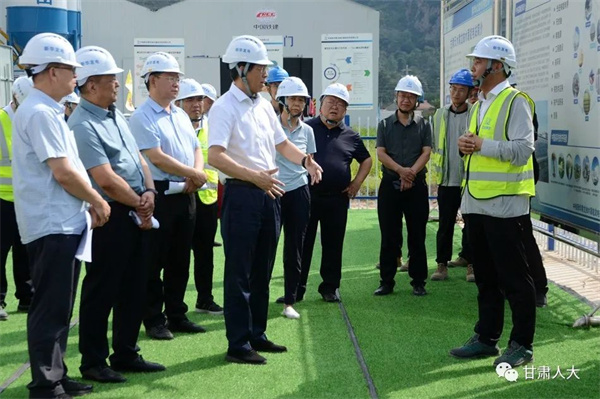  集众智聚群力 助推项目建设驶入“快车道”